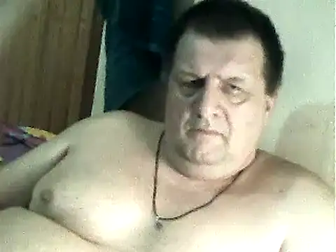 Snapshot of Vyrtous579 chatting on 02-07-25, 11:13 Vyrtous579 online show from 02-07-25, 11:13