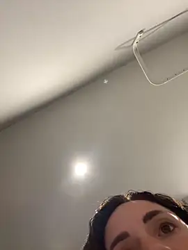 Clara-xoxo online show from 11-18-25, 02:21