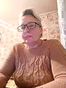 Snapshot of Cerd_Ayaz chatting on 09-29-25, 09:19 Cerd Ayaz online show from 09-29-25, 09:19