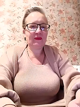 Snapshot of Cerd_Ayaz chatting on 10-11-25, 12:10 Cerd Ayaz online show from 10-11-25, 12:10