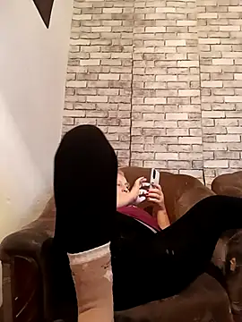 Snapshot of Cerd_Ayaz chatting on 10-25-25, 01:51 Cerd Ayaz online show from 10-25-25, 01:51