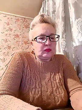 Snapshot of Cerd_Ayaz chatting on 11-18-25, 07:07 Cerd Ayaz online show from 11-18-25, 07:07