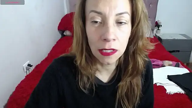 cristin doll  online show from 11-09-25, 03:43