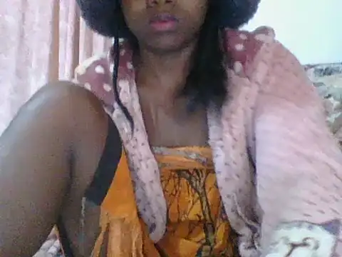 Hamie sexy online show from 12-19-25, 11:39