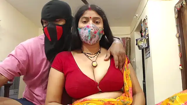 Elina Raj online show from 12-22-24, 05:32