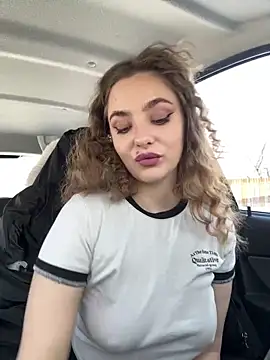 Snapshot of Night_dreams chatting on 02-27-25, 07:12 Night dreams online show from 02-27-25, 07:12