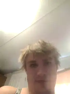 MaddyC6992 online show from 10-30-25, 06:30