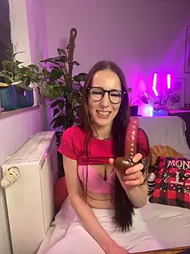 Trixie-Tainted online show from 12-28-24, 03:15