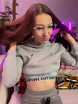 Trixie-Tainted online show from 01-03-25, 02:08