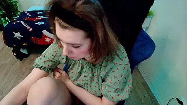 CranberryHot online show from 03-06-26, 11:39