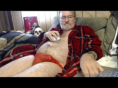 snickers1 online show from 11-18-25, 04:06