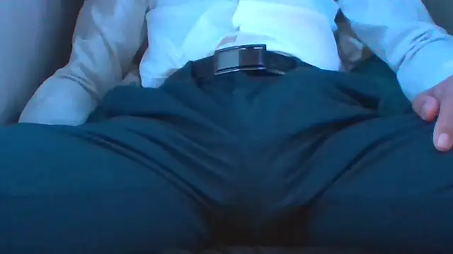 Snapshot of twink07 chatting on 12-04-25, 10:46 twink07 online show from 12-04-25, 10:46