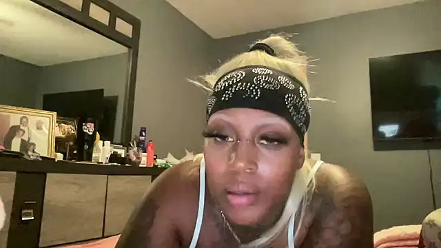 Creamesensation online show from 10-07-25, 08:28