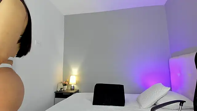 Snapshot of NataliaBuiles chatting on 02-01-25, 07:23 NataliaBuiles online show from 02-01-25, 07:23