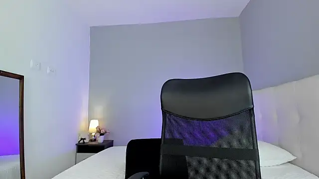 Snapshot of NataliaBuiles chatting on 03-10-25, 08:45 NataliaBuiles online show from 03-10-25, 08:45