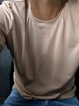 Leo Big online show from 10-13-25, 04:29