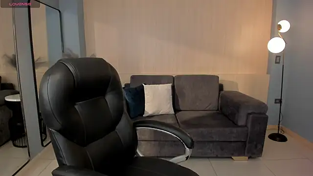 MorganHicks online show from 01-21-25, 07:28