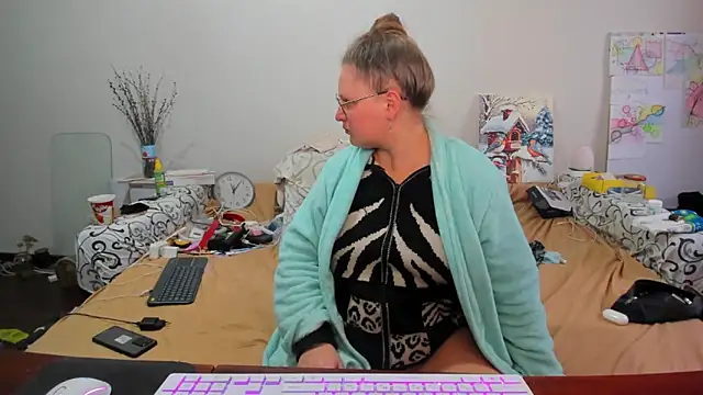 IamYourNarcotic online show from 02-15-26, 05:48