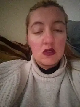 Snapshot of Mllesha74000 chatting on 01-04-25, 02:35 Mllesha74000 online show from 01-04-25, 02:35