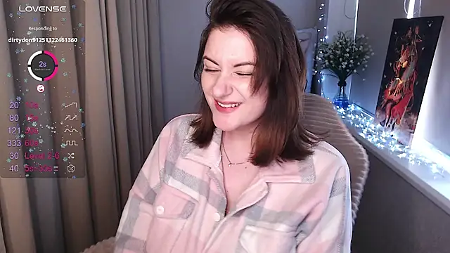 Snapshot of elise_sweet chatting on 12-25-24, 07:46 elise sweet online show from 12-25-24, 07:46