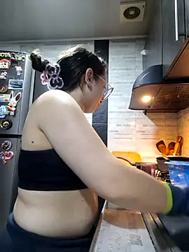 linda-schmidt online show from 11-12-25, 08:19