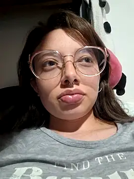 linda-schmidt online show from 12-21-25, 01:35