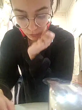 alyssa sweet online show from 03-04-25, 08:35