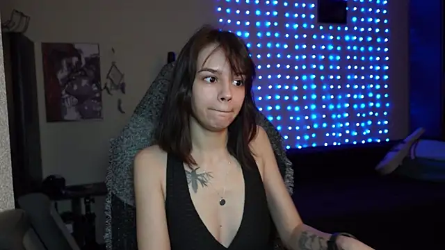 alyssa sweet online show from 03-21-25, 05:11