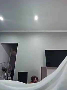 DirtySnowball69 online show from 12-16-25, 03:39