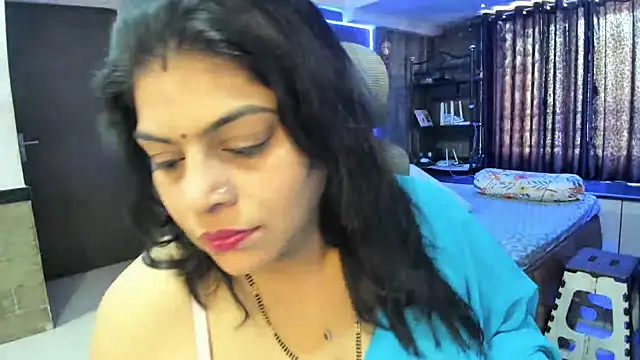 Snapshot of tarivishu23 chatting on 12-28-24, 05:23 tarivishu23 online show from 12-28-24, 05:23