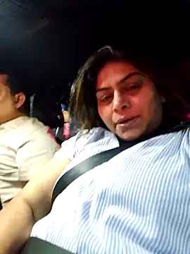 Snapshot of tarivishu23 chatting on 01-11-25, 01:01 tarivishu23 online show from 01-11-25, 01:01