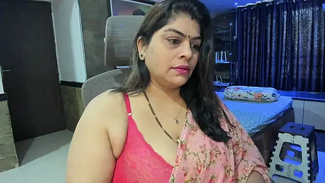 Snapshot of tarivishu23 chatting on 01-15-25, 02:38 tarivishu23 online show from 01-15-25, 02:38