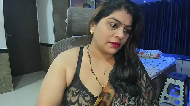 Snapshot of tarivishu23 chatting on 01-28-25, 01:38 tarivishu23 online show from 01-28-25, 01:38