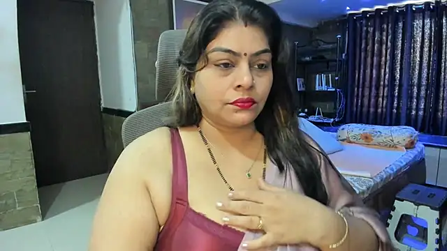 Snapshot of tarivishu23 chatting on 02-10-25, 03:03 tarivishu23 online show from 02-10-25, 03:03