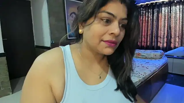 Snapshot of tarivishu23 chatting on 03-15-25, 11:51 tarivishu23 online show from 03-15-25, 11:51