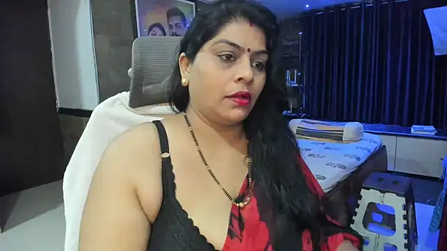 Snapshot of tarivishu23 chatting on 09-19-25, 02:40 tarivishu23 online show from 09-19-25, 02:40