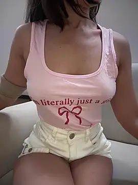 Snapshot of Prachi_cam chatting on 03-01-25, 06:00 Prachi cam online show from 03-01-25, 06:00