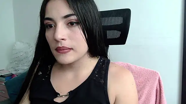 Honey Aynur20 online show from 12-28-24, 08:25