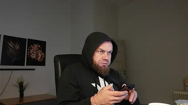 Tommy Burnz online show from 11-29-25, 07:00