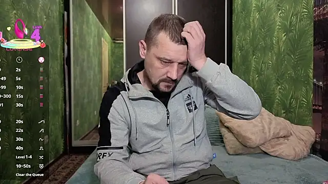 Snapshot of DanielOhCool chatting on 02-07-26, 02:54 DanielOhCool online show from 02-07-26, 02:54