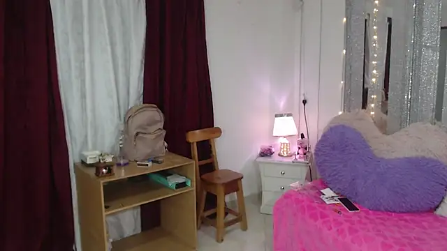 mijal queen online show from 12-15-24, 05:23