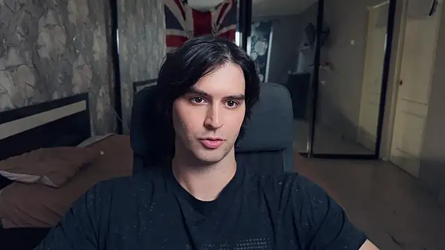 keanu reevez online show from 10-10-25, 01:21