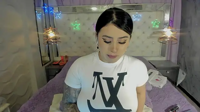 Nara belen online show from 12-18-25, 03:23