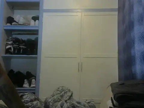 prettytiffanyxx online show from 10-01-25, 08:20