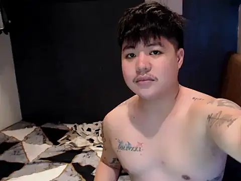 Snapshot of ASIANken911 chatting on 11-06-25, 02:40 ASIANken911 online show from 11-06-25, 02:40