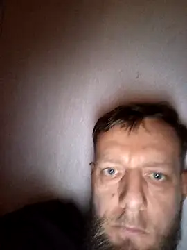 Kw8585kw online show from 11-28-25, 08:39