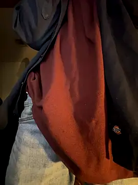 Snapshot of danieldonte chatting on 11-23-25, 08:19 danieldonte online show from 11-23-25, 08:19