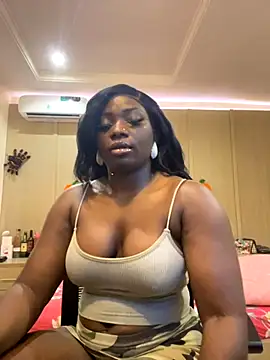 Snapshot of Sweetbootty chatting on 11-06-25, 09:15 Sweetbootty online show from 11-06-25, 09:15