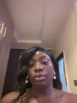 Snapshot of Sweetbootty chatting on 11-14-25, 01:04 Sweetbootty online show from 11-14-25, 01:04