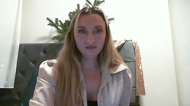 SusanCurt online show from 01-10-26, 07:04